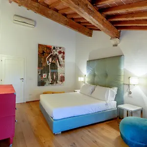 designtradition-florence.it-tuscanyhotel.com/